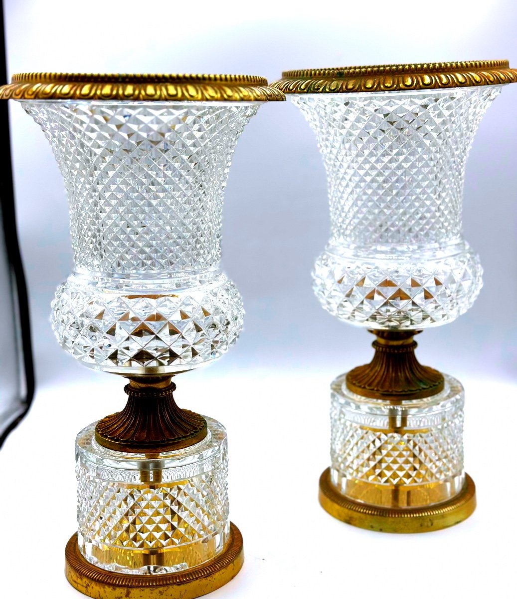 Coppia di vasi in vetro cristallo molato montati in bronzo dorato CharlesX Medici-photo-4