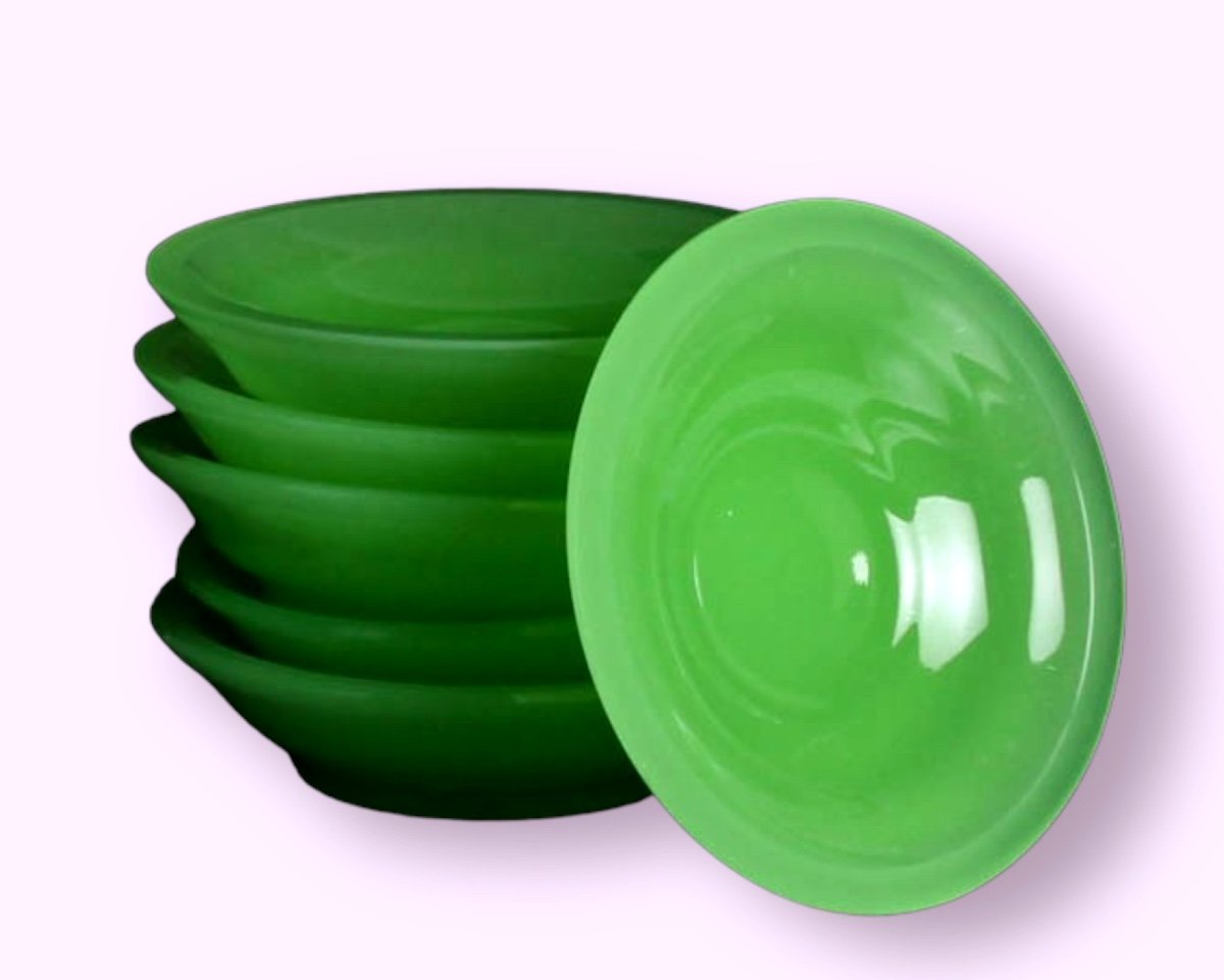 Set Di Piatti Piccoli In Vetro Opalino Di Murano Verde 6