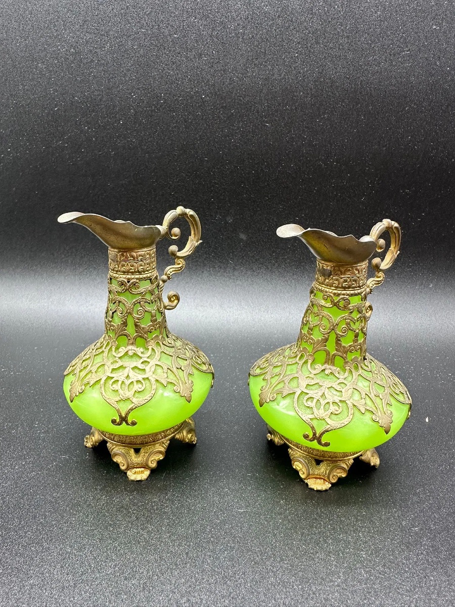 Coppia di brocche in vetro opalino, Palais Royal. Napoleone III-photo-3