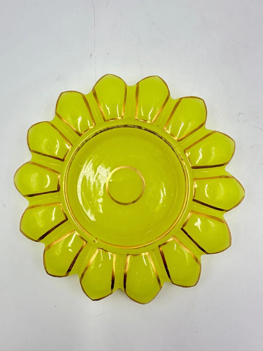 Zuccheriera e coperchio in opalina di Baccarat a forma di ananas «Pâte de riz», 1845-1865-photo-5