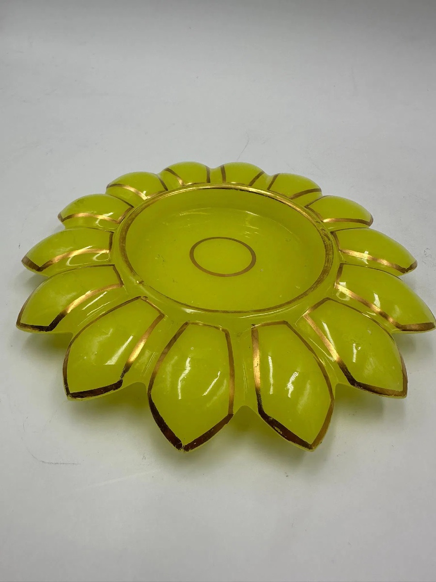 Zuccheriera e coperchio in opalina di Baccarat a forma di ananas «Pâte de riz», 1845-1865-photo-6