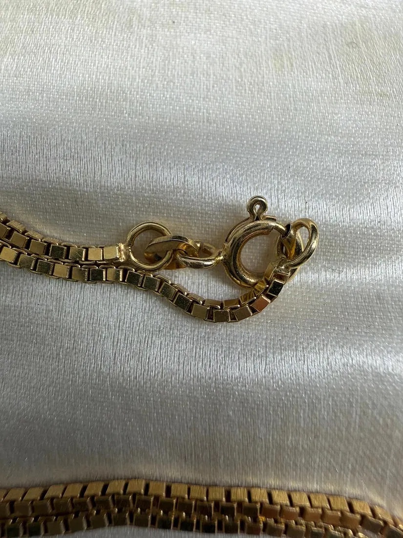 Ciondolo con perla nera e smeraldi in oro 18 carati con catena in oro-photo-5