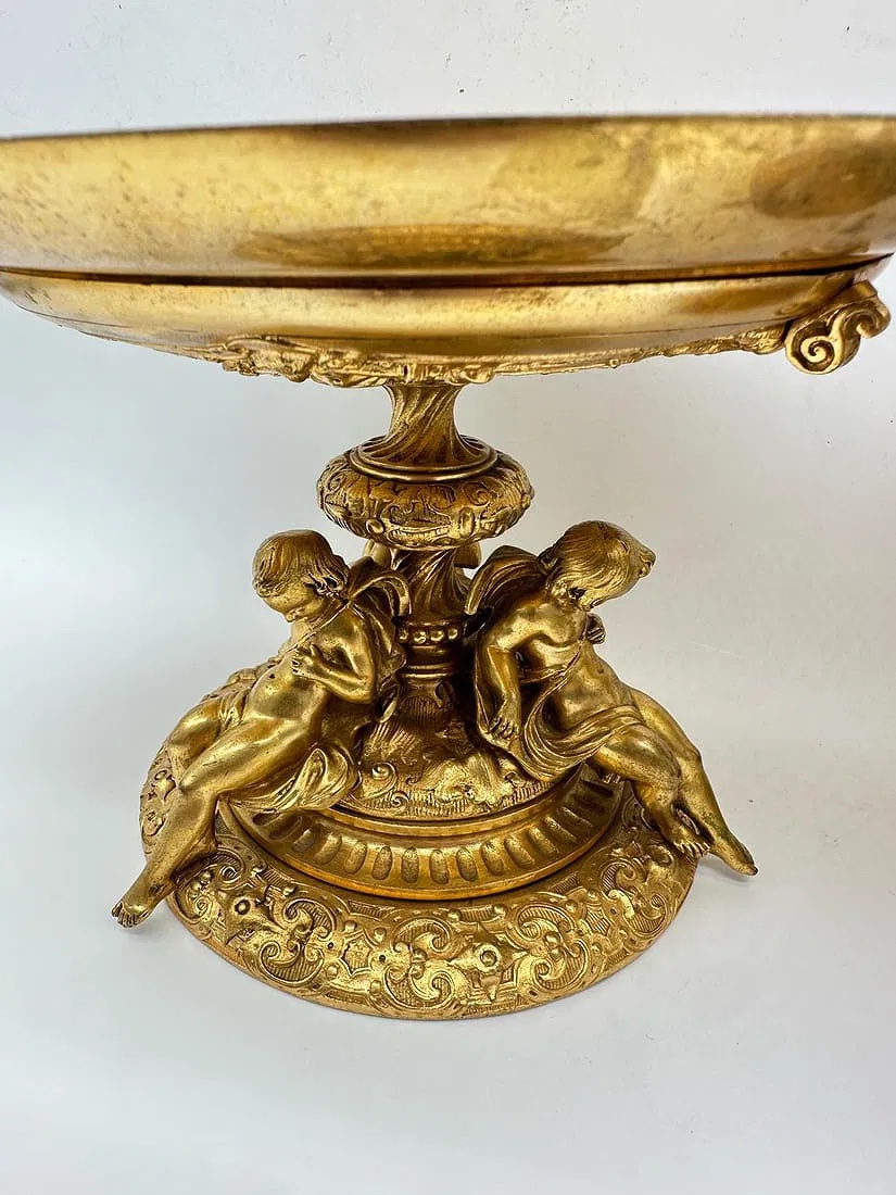 XIX secolo Coppia di tazze in bronzo dorato in stile gotico-photo-3