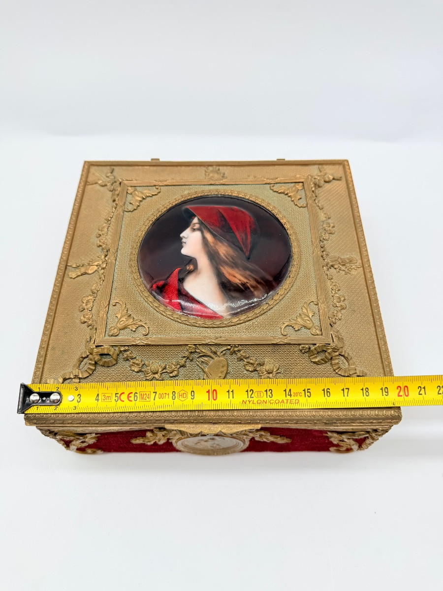 Grande cofanetto dell'Impero francese in bronzo dorato e smalto di Limoges, XIX secolo-photo-4