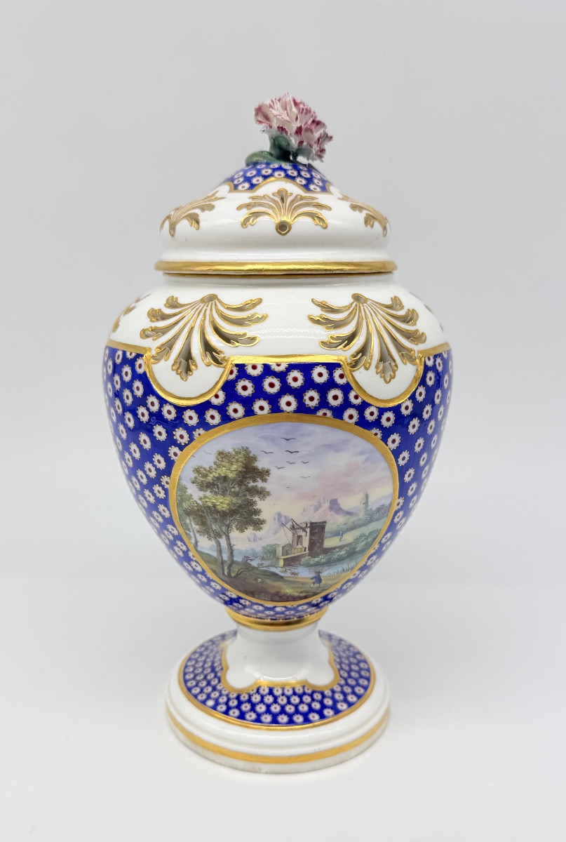 Porcellana di Sèvres «Beau Bleu» «Œil-de-perdrix», pot-pourri, The Wallace Collection