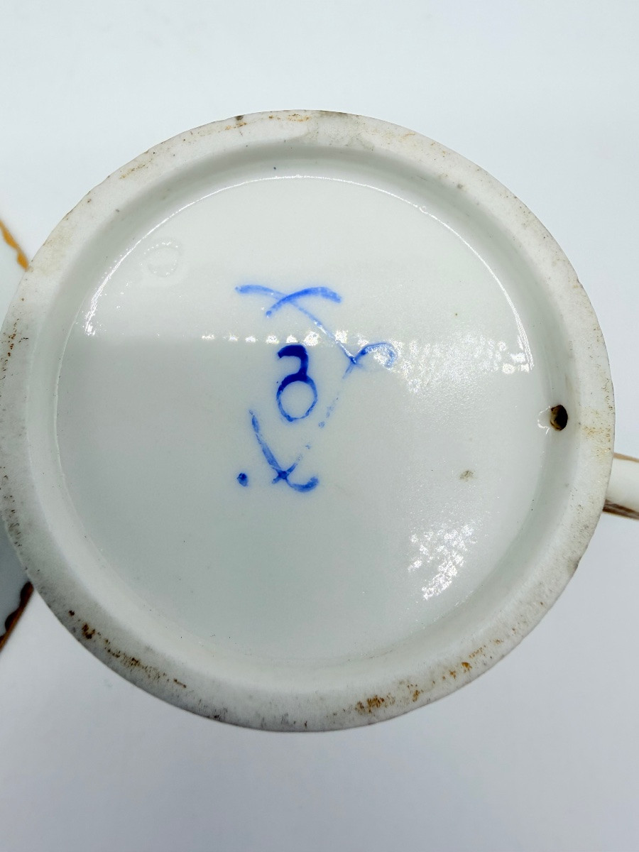 Porcellana di Sèvres Tazza e piattino con decorazione policroma a tulipani, XVIII secolo-photo-5