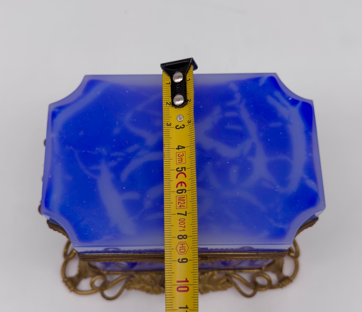Cofanetto in opalina blu francese con montatura in bronzo dorato, XIX secolo-photo-2