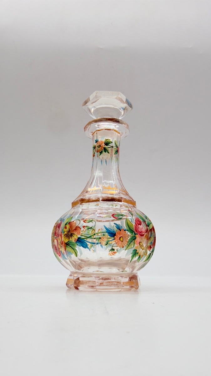 Flacone da profumo in vetro di Boemia del XIX secolo, decorazione floreale in smalto 