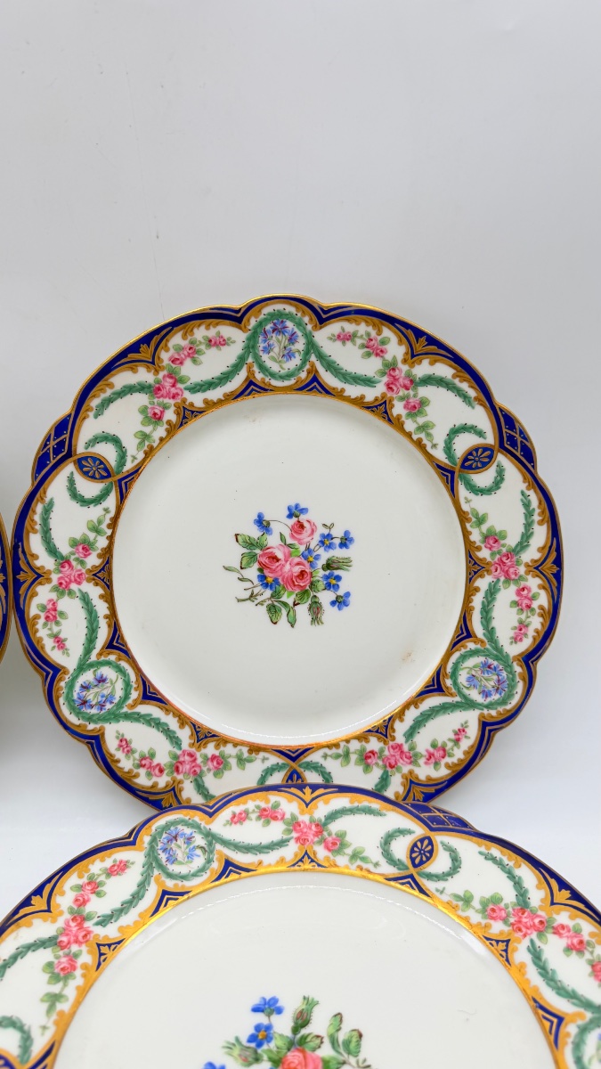 XIX secolo, Limoges, set di sei piatti in porcellana «Château de Tuileries»-photo-1