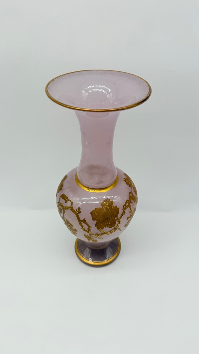Vaso a balaustro in vetro opalino rosa, Francia, XIX secolo-photo-3