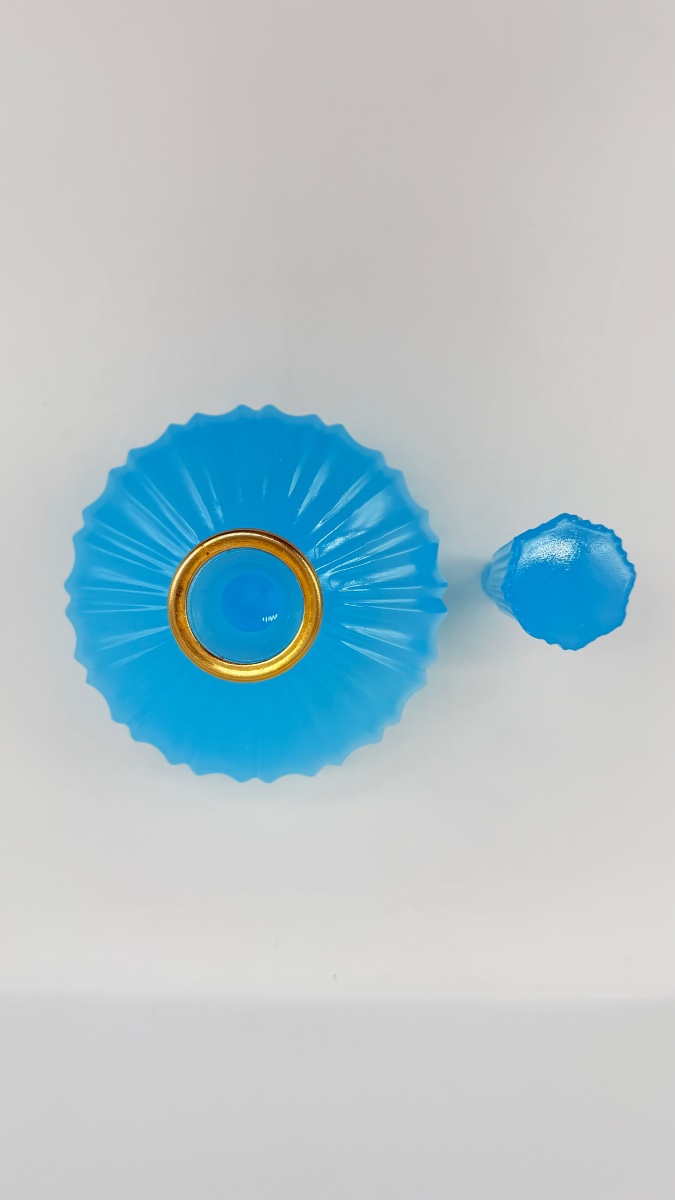 Flacone da profumo francese in vetro opalino blu-photo-7
