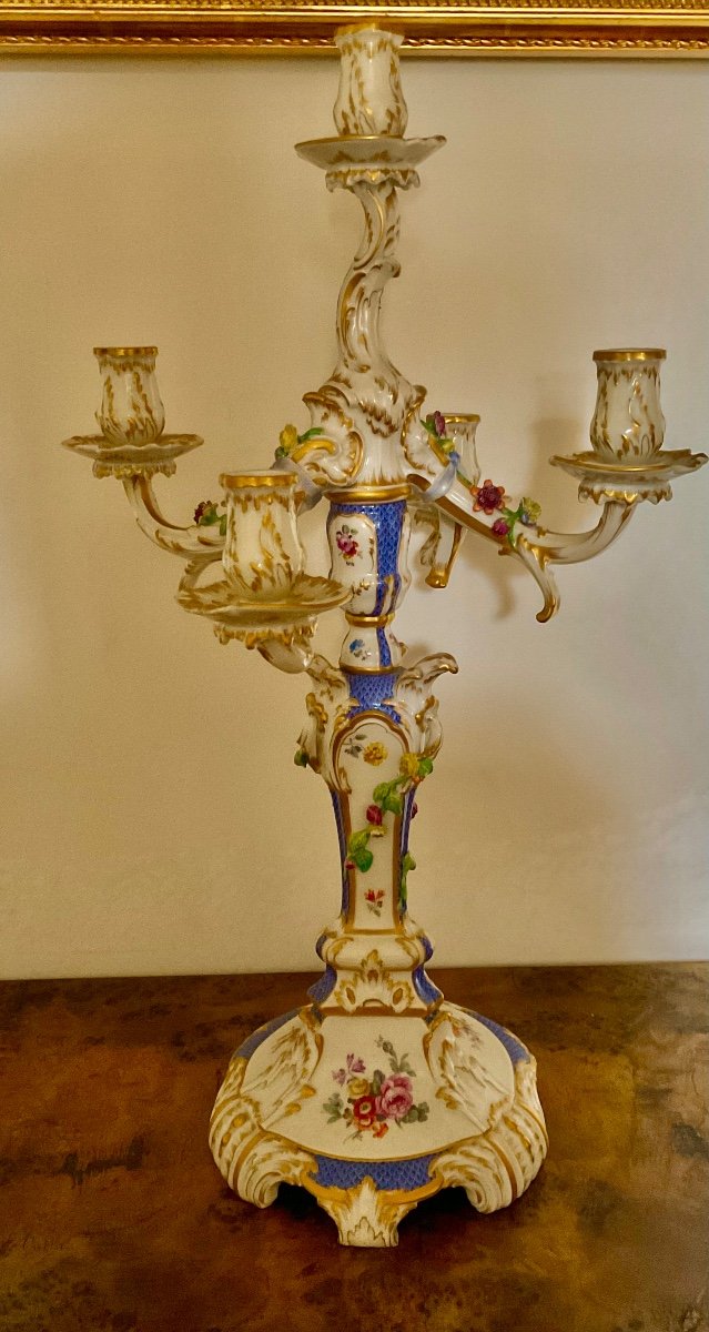 Kpm Rocaille  Girandoles à Cinq Lampes «breslauer Stadtschloss», “Wroclaw City Palace”, manufacture KPM Berlin / Kpm Berlin Rocaille Candelabra Girandole,Breslauer Stadtschloss Wroclaw City Palace porcelain