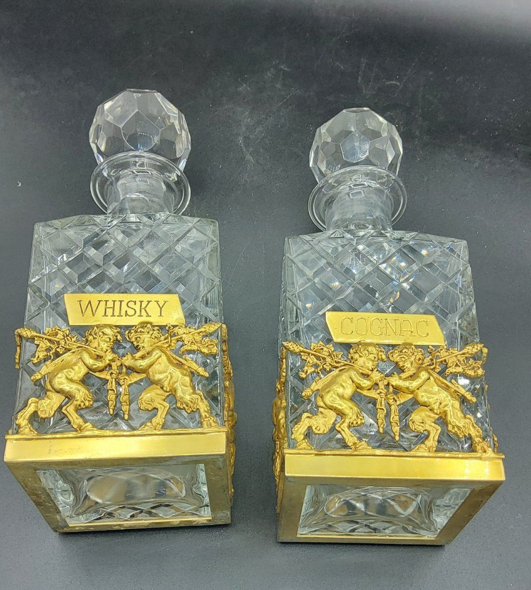 Paire De Carafes Baccarat En Cristal Taillé Ormolu Français Whisky Et Cognac-photo-2