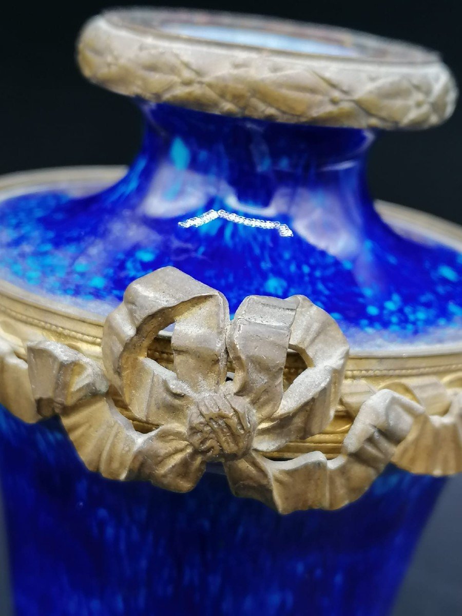 Petit Vase Antique De Sevres De Couleur Bleu Royal Profond, Montage Métal-photo-6