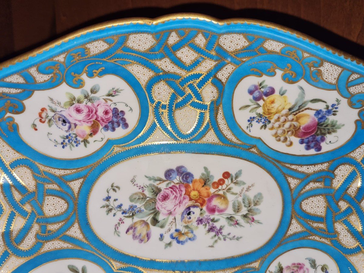 Vincennes Pot à L’eau Tourné , Son Couvercle Et Sa Jatte Ovale (1ère Grandeur) En Porcelaine-photo-3