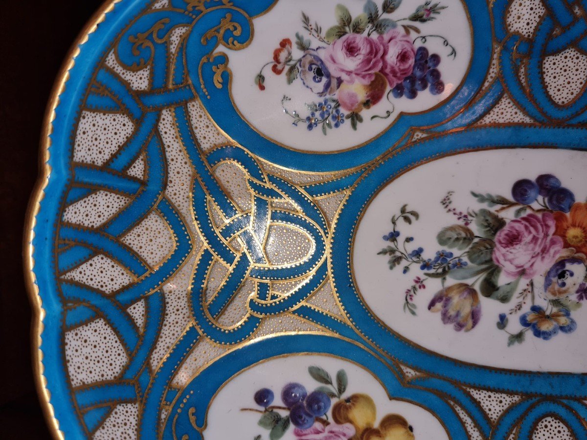 Vincennes Pot à L’eau Tourné , Son Couvercle Et Sa Jatte Ovale (1ère Grandeur) En Porcelaine-photo-3