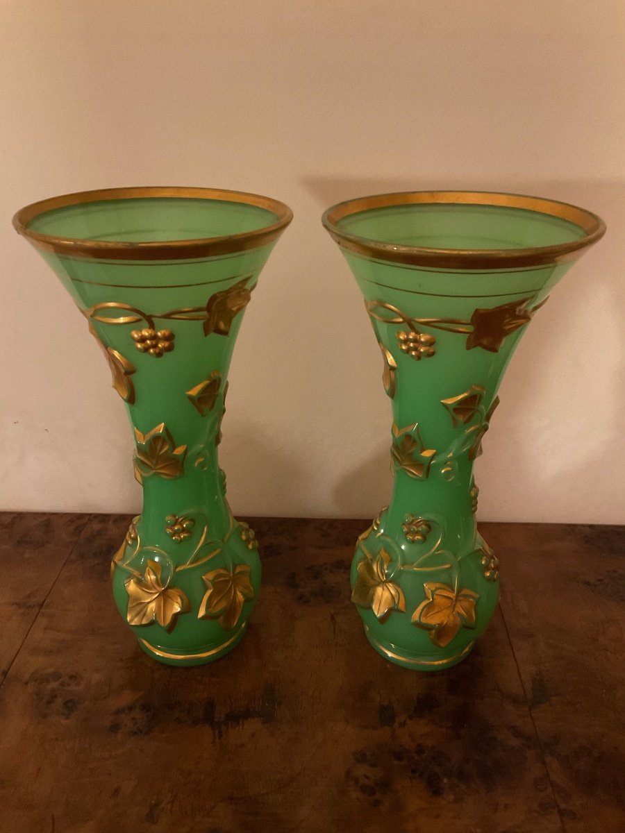 Paire De Vases Anciens En Verre Opalin Vert Baccarat à l'Or-photo-5