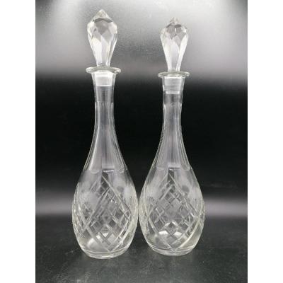 Paire De Carafes Anciennes En Verre Baccarat Avec Bouchons