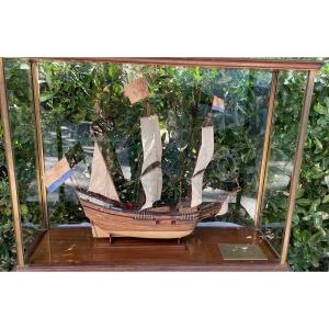 Sailboat Model