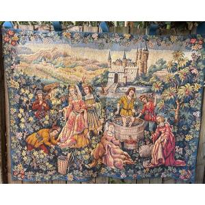 Vineyard Theme Tapestry 