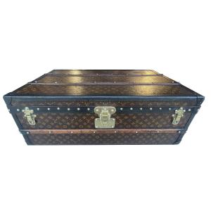 Original Louis Vuitton Travel Trunk Made Between 1914 And 1924 In Asnières Sur Seine