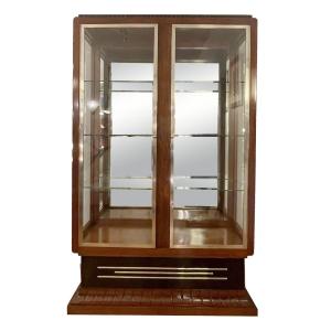Elegant Art Deco Three-sided Glass Display Case, France, Circa 1930, Rosewood Veneer.