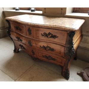Important Louis XV Tomb Commode To Restore