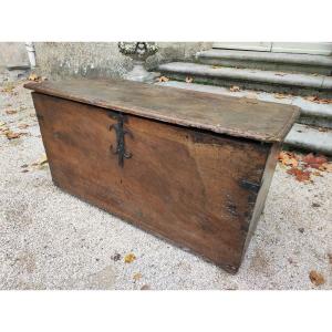 Large Chest Early 17th Century