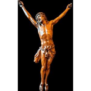 Very Important Christ In Boxwood From The 17th Century