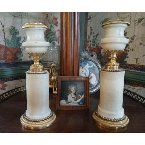 Louis XVI Period Candlesticks In White Marble And Gilt Bronze
