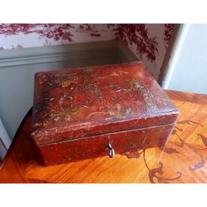 18th Century Red Varnished Martin Box