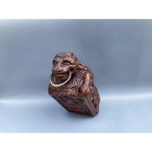 Zoomorphic Snuffbox In Wood From Saint Lucia 19th Century