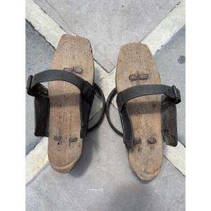 Flemish Or Soque Mud Skates 19th Century