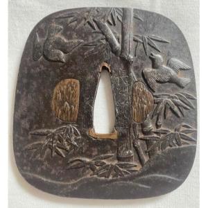 Tsuba A Bird Decor