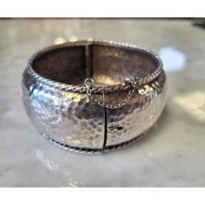 Art Deco Hammered Silver Cuff Bracelet By René Sitoleux
