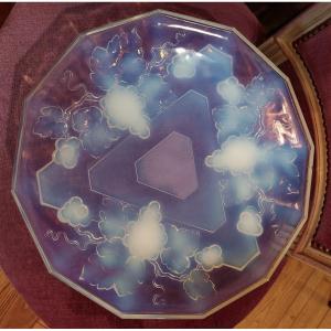 Large Verlux Art Deco Cup