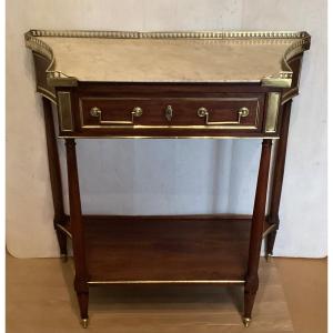 Louis XVI Between Console