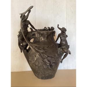 Madrassi Vase Sculpture 