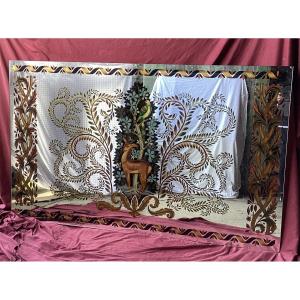 Important églomisé Mirror 