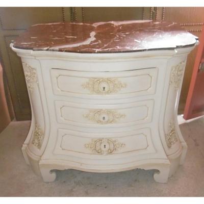 Lacquered Commode 18th