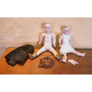 Two Fleischmann Dolls