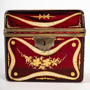 Bohemian Box Enameled In Gold, 19th Century.
