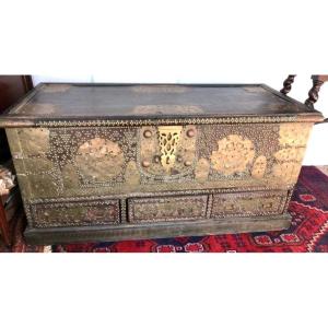 Large Shirazi Wooden Chest, India, 19th Century