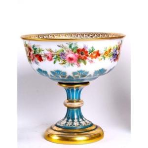 19th Century Porcelain Footed Bowl