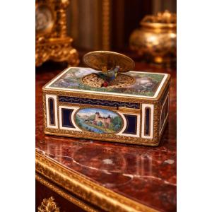 Gilt Bronze And Enamel Singing Bird Music Box – Switzerland, Late 19th Century