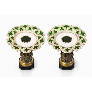 Pair Of Opaline Overlay Bowls - Neoclassical Style, 19th Century