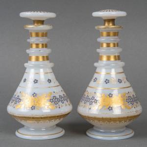 Pair Of Gold-enameled White Opaline Bottles - Style Charles X, 19th Century