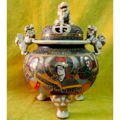 Burner Perfume Faience Satsuma Geisha Samurai Imperial Japan 19th