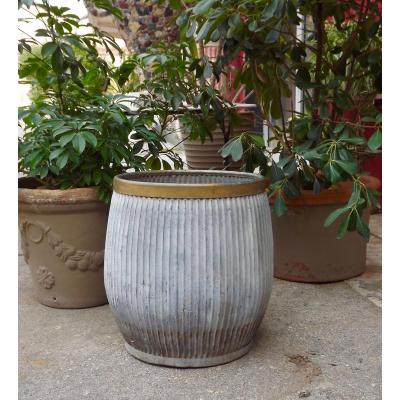  Metal Pot Planter