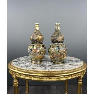 Pair Of Satsuma Japanese Vases, Meiji Period, 19th Century